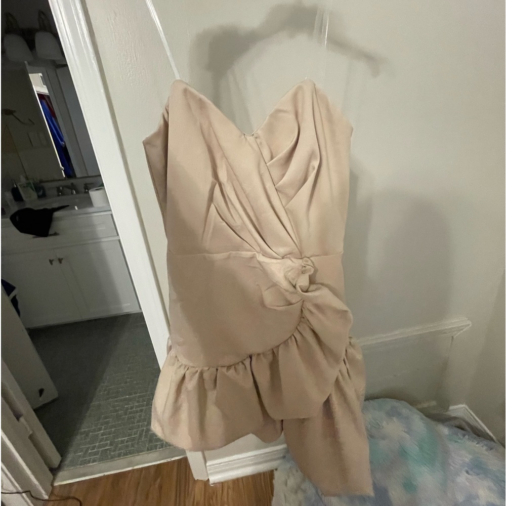 beige strapless Do+Be dress